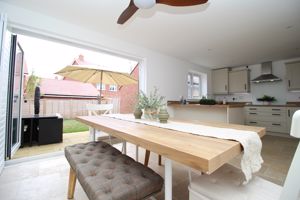 Kitchen/Diner- click for photo gallery